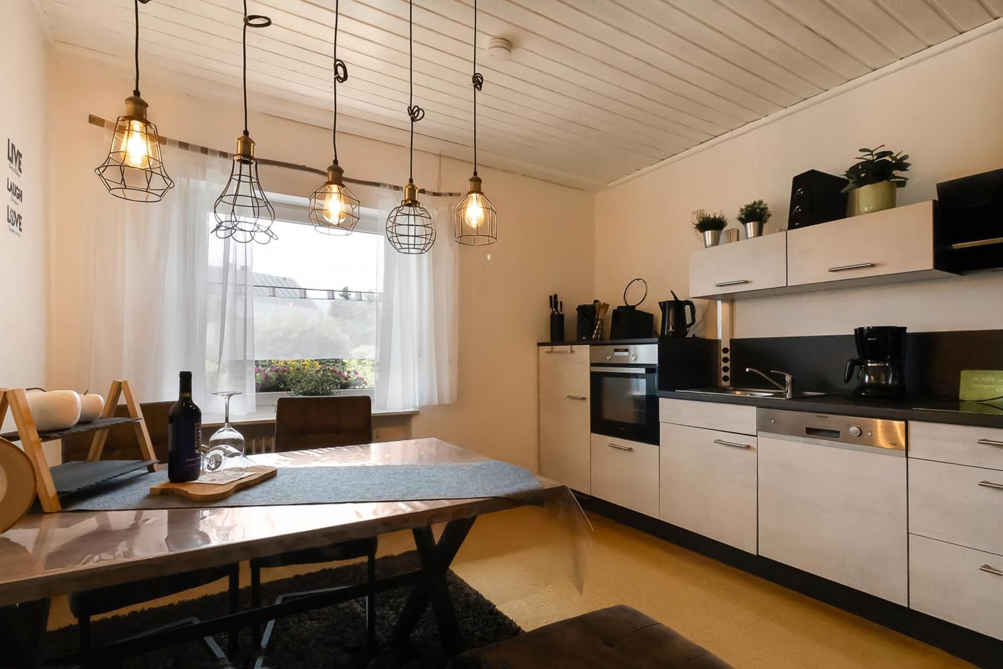 Buchen Blick - Ruhige Moderne Ferienwohnung 82Qm. フィヒテルベルク エクステリア 写真